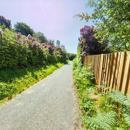 Cornwall Palma Villa: Luxurious Eden Project Retreat With Garden Views St Austell